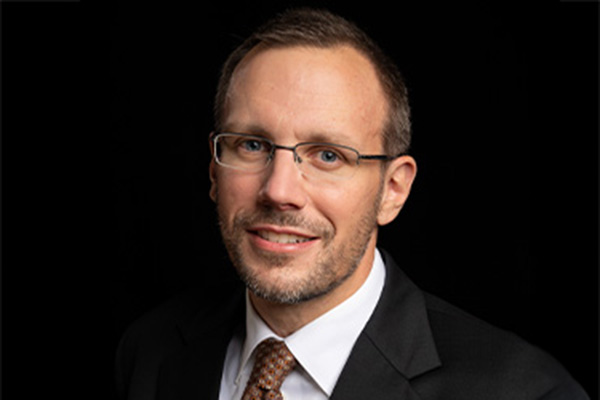 Tom Kubick Portrait