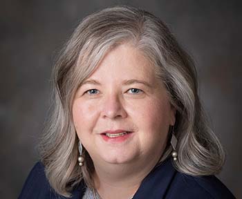 Andrea Kessler headshot