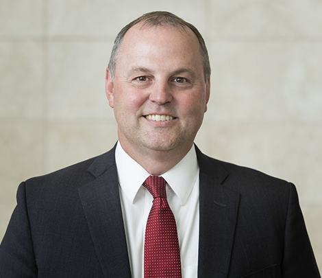 Bren Chambers headshot