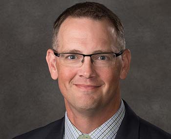 Bren Chambers headshot