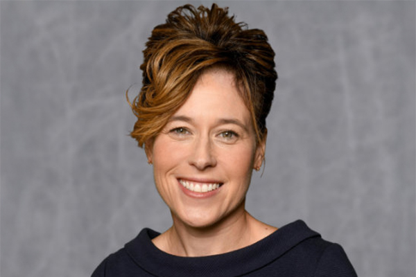 Bren Chambers headshot